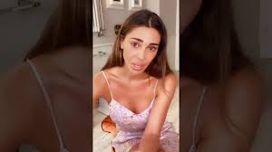 Non c'è 2 senza te. Belen Rodriguez Youtube