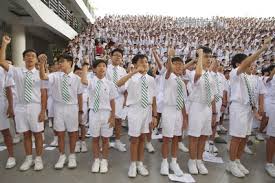 A study group is where students gather together with the same goal in mind and help each other succeed. 2014