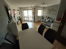 Der durchschnittliche kaufpreis für eine eigentumswohnung in regensburg liegt bei 5.521,62 €/m². Suche Nachmieter 2 Zimmer Wohnung In Regensburg West In Bayern Regensburg Etagenwohnung Mieten Ebay Kleinanzeigen