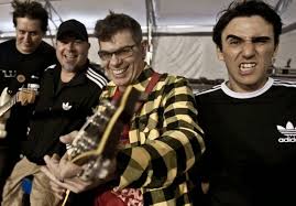 A música do brasil é uma das expressões mais importantes da cultura brasileira. No Armazem Do Rock Nacional Voce Pode Baixar Discografias De Bandas Brasileiras De Varios Gene Bandas Brasileiras Bandas Brasileiras De Rock Musica Brasileira