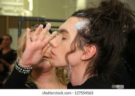 87+ Thousand Backstage Catwalk Show Makeup Artist Royalty-Free Images,  Stock Photos & Pictures