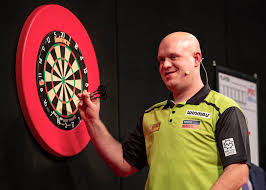 Der sender meldet sich immer pünktlich zum auftakt am mittwoch um 15 uhr. Darts Wm 2021 Favoriten Sieger Wettquoten Spielplan Ubertragung