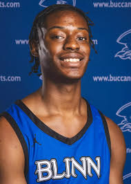 Aigberadion's defensive gem helps Blinn stave off Paris for Region XIV home  victory