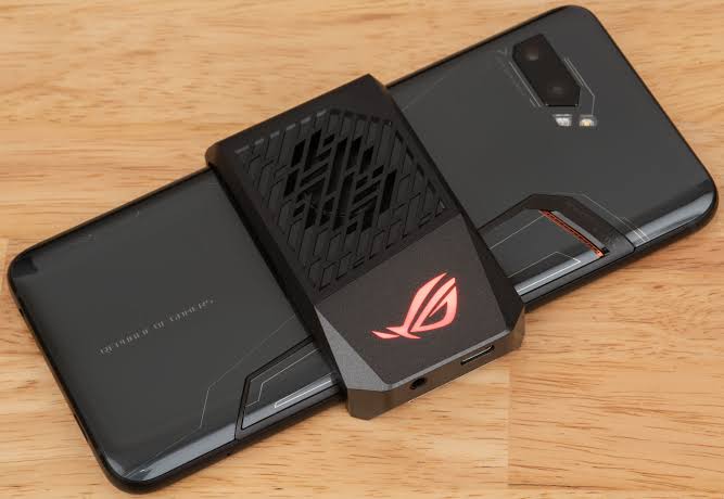 ผลการค้นหารูปภาพสำหรับ asus rog phone 2"