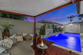 Apr 16, 2021 · the women's 100 backstroke will feature kaylee mckeown and emily seebohm fighting for gold while the men's field has been left wide open upon mitch larkin's dq during the prelims. Emily Seebohm Now The Sole Owner Of The Brisbane Home She Bought With Ex Mitch Larkin Latest Celebrity News