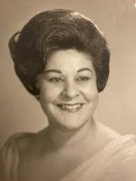 Catherine Kenneally's Instagram, Twitter & Facebook