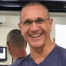 Andy Mulumba K. (@A49K)