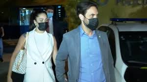 O pai do garoto falou que não está querendo acusar ninguém, só quer saber a verdade sobre o que. Talb L9z9tng9m