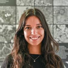 Monica Bettencourt's Instagram, Twitter & Facebook