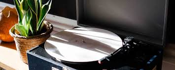 Contact Cash for Records