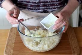 Recette Croquettes De Chou Fleur Au Parmesan En Video Recette Croquettes De Chou Fleur Croquettes Alimentation