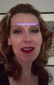 Queen Holly Fair 👑 (@queenhollyfair)