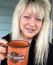 It's Wednesday, which means we're halfway there! Let's make the second half  amazing! Good morning everyone. 📍Lugano, Switzerland #wendesdayinspiration  #motivation #WednesdayWisdom @highlights