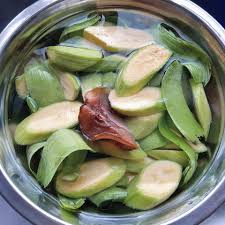 Resep masak gulai jantung pisang paling enak dan gurih bumbunya sederhana mudah praktis membuatnya divideo ini disertai. Resepi Pisang Muda Masak Lemak Cili Api Bersama Ikan Bilis Juadah Yang Mesti Dicuba Untuk Berbuka Nanti My Resepi