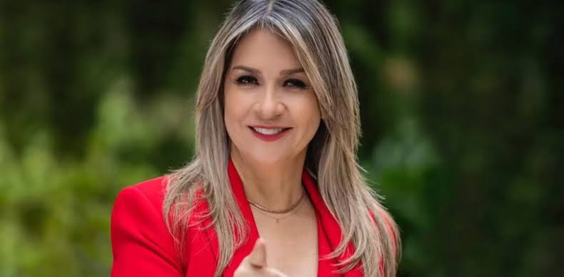 Vicky Dávila o las ventajas de ser una outsider - Pares