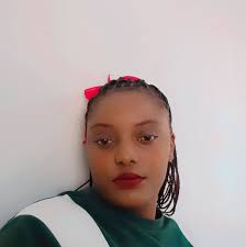 Jelumu Zambia CEO gifts an employee with a Jila