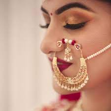 Top 10 Makeup Artists In Chandigarh For A Perfect Bridal Look Bridal Gold Jewellery Designs Bridal Gold Jewellery Gold Jewelry Fashion