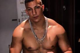 Wir bringen euch am 17.07.2020 farid bang auf unsere bühne. Farid Bang Neues Haus Helal Gossip