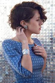 Incredibly Stylish And Fancy Short Curly Hair Looks For All Curly Hair Styles Short Hair Styles Haircuts For Curly Hair