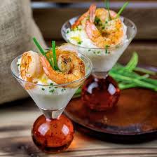 Verrines De Yaourt Aux Crevettes Sautees Ail Et Sauce Soja Recette Recette Recettes De Cuisine Recette Verrine