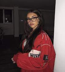 Madison beer (@madisonbeer) has created a short video on tiktok with music stained glass. Pin By Amy Higgins On Glasses Madison Beer Outfits Beer Outfit Madison Beer Style