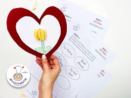 Maybe you would like to learn more about one of these? Muttertag Bastelidee Blumige Karten Basteln Mit Kindern Kostenlose Vorlage Hallo Liebe Wolke