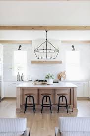 Beautiful Homes Of Instagram Modern Farmhouse Home Bunch Interior Design Ideas Farmhouse Kitchen Interior Farmhouse Interior Kitchen Style