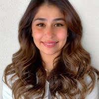 Sara Bazzi's Instagram, Twitter & Facebook