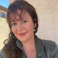 Rebecca Esquibel's Instagram, Twitter & Facebook