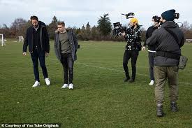 Tottenham hotspur vs aston villa. Englands Trainer Gareth Southgate Erklart Was Er Tun Musste Um Im Fussball Zu Uberleben Aktuelle Boulevard Nachrichten Und Fotogalerien Zu Stars Sternchen