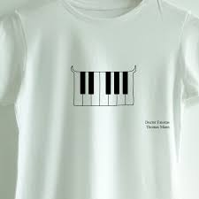 In this video, you will learn how to create the best free minimalist logo designs. 26 Best Minimal T Shirt Design Ideas Shirt Designs Shirts Simple Designs