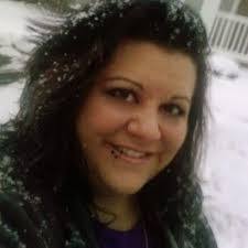 Holly Hewko's Instagram, Twitter & Facebook