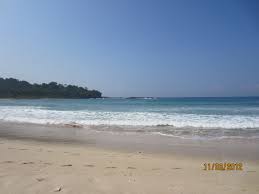 Pantai laguna merupakan salaha satu objek wisata bahari di kabupaten barru, sulawesi selatan. Blog Pantai Laguna Pari Jalan Kuliner Khas