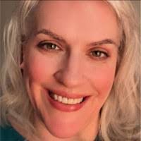 Jennifer Enright's Instagram, Twitter & Facebook