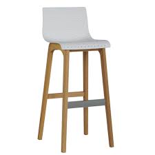 Tabouret de bar style industriel mobilier style made chaise haute de bar ornée de gris et de dorée kitsch, source:pinterest.com. Decouvrez Nos Chaises De Bar En Bois Des Chaises Hautes En Metal