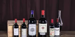 Four aocs and so many words that describe the delight of the senses, unique circumstances and the sharing that are unforgettable memories for so many people. Pomerol Vs Saint Emilion The Main Differences You Should Know Vinfolio Blog