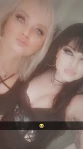 Donna Toland (@donnatoland)