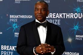 But when actor levar burton finally gets his turn to host this week,. Levar Burton On The Real Challenge Of Hosting Jeopardy Pbs Newshour