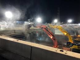 In addition to metal baluster systems that are used in combination with wood there are also rail systems composed completely of metal. Bridge Replacement Gets Under Way For Australian Tunnel Scheme Bridge Design Engineering Bd E
