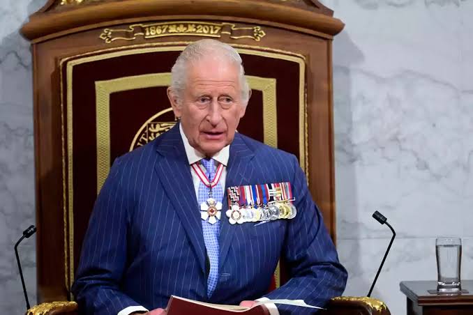 Buckingham Palace confirms it: Charles III can't take it anymore and he's  already done it