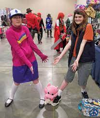 File:Cosplay of Mabel and Dipper Pines at Katsucon 2015.jpg - Wikimedia  Commons