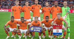 In duitsland betalen ze met de euro. Oranje Gaat Strijd Aan Met Duitsland In Uitverkochte Arena Voetbal Telegraaf Nl