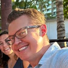 Vanessa Spinelli's Instagram, Twitter & Facebook