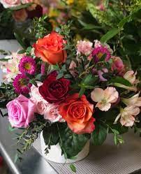 I do not own any of the music in this video.the song is from the episode the mane attraction. Razzle Dazzle Flowers Gifts Facebook