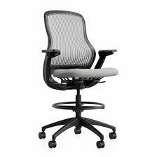 Why use an ergonomic office chair? Regeneration By Knoll Ergonomic Chair Knoll