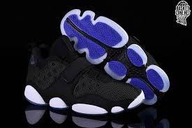 Its patent leather shine spoke of aerodynamics while embodying an informal elegance. Nike Air Jordan Black Cat Space Jam Price 129 00 Basketzone Net