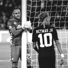 Felpa originale 100% marcelo burlon nera edizione limitata con lupo taglia m. Could We Be Getting A Napoli X Marcelo Burlon Collab Soccerbible