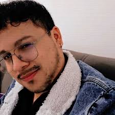 Sigue a RPDR Memes: La Grupa para más contenido sobre la cultura pop y Drag