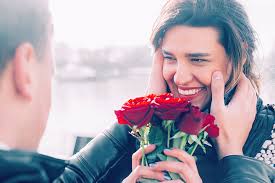 Find thrilling red roses in a variety of romantic bouquets and brighten the bouquets are prepared with many colorful papers which give a certain edge to the romantic gift for girlfriend. 60 Impressive Ways To Be Romantic Ftd Com