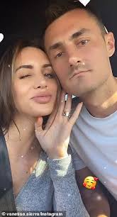 Navegue pelas 891 tennis romance imagens e fotografias de stock disponíveis ou comece uma nova pesquisa para. Tennis Bad Boy Bernard Tomic Confirms Romance With Onlyfans Star Vanessa Sierra Duk News